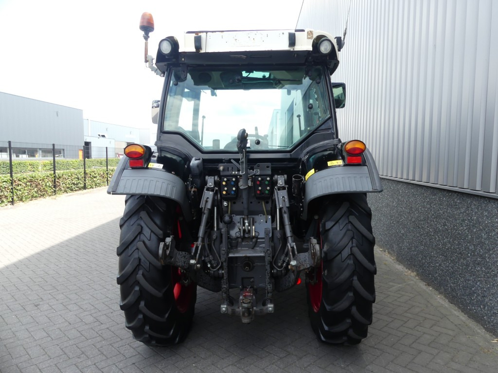 FENDT 209S Vario - טרקטור קומפקטי: תמונה 4 FENDT 209S Vario - טרקטור קומפקטי: תמונה 4