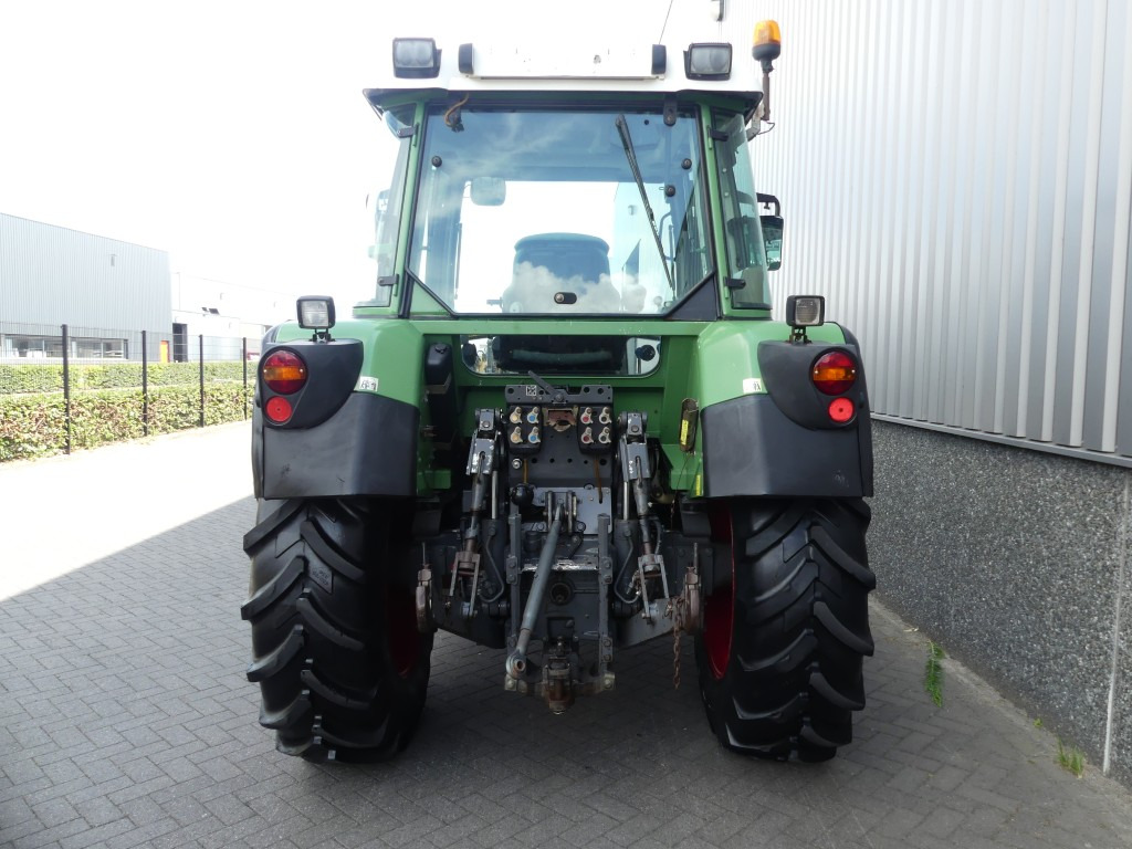 FENDT 312 Vario - טרקטור חקלאי: תמונה 4 FENDT 312 Vario - טרקטור חקלאי: תמונה 4