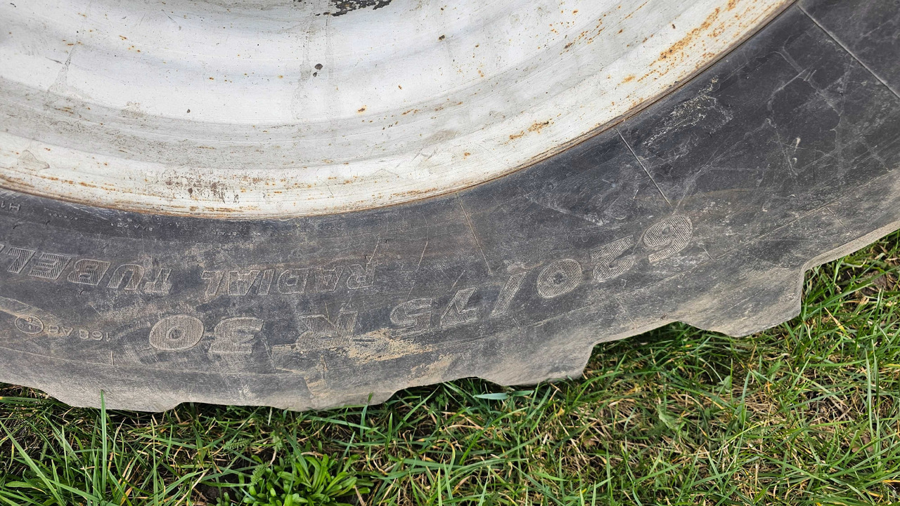 Komplet koło kombajn Deutz Fahr Topliner 620/75 R30 - צמיג עבור מכונה חקלאית: תמונה 2 Komplet koło kombajn Deutz Fahr Topliner 620/75 R30 - צמיג עבור מכונה חקלאית: תמונה 2