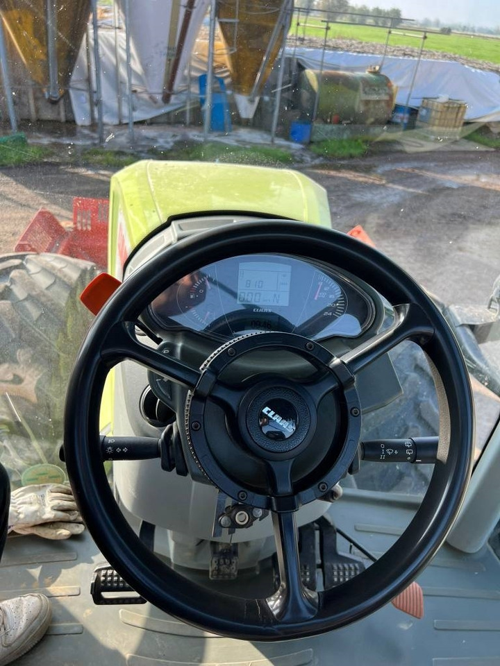 Claas Axion 930 - טרקטור חקלאי: תמונה 5 Claas Axion 930 - טרקטור חקלאי: תמונה 5
