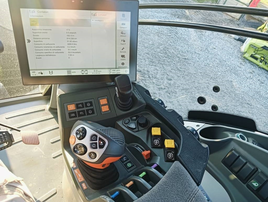Claas Axion 960 Terra Trac - טרקטור חקלאי: תמונה 5 Claas Axion 960 Terra Trac - טרקטור חקלאי: תמונה 5