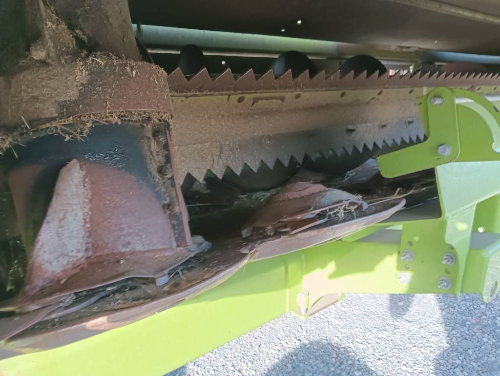 Claas Direct Disc 520 - ציוד חציר ומספוא: תמונה 5 Claas Direct Disc 520 - ציוד חציר ומספוא: תמונה 5