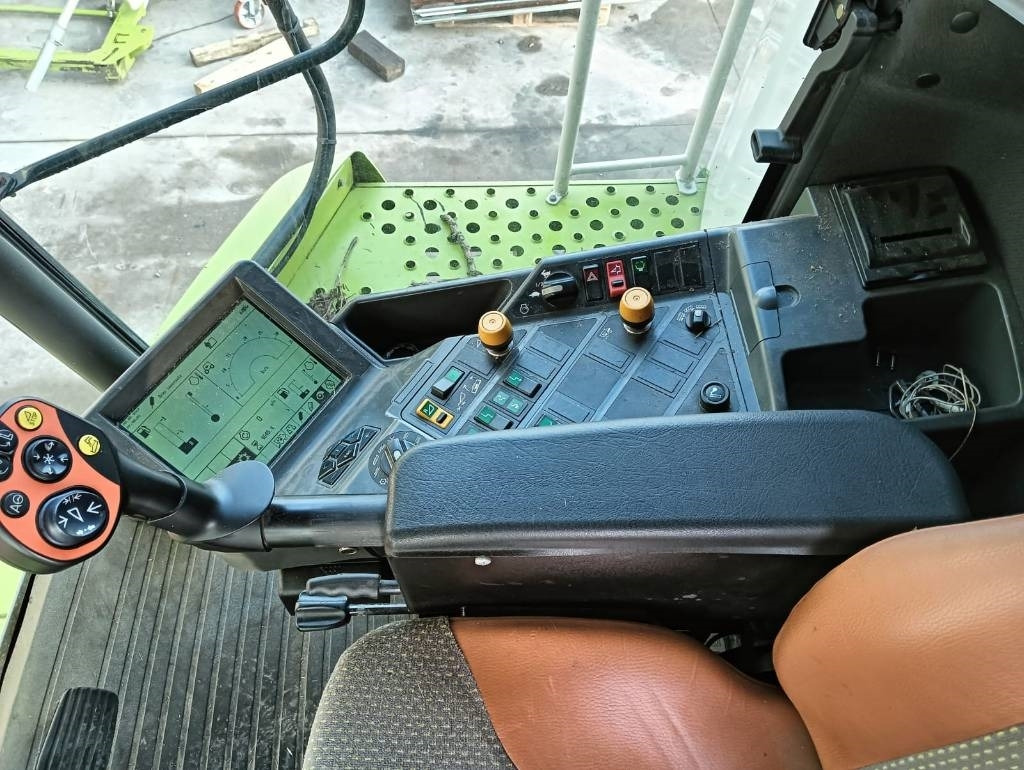 Claas Lexion 570 - מקצרת קומבינה: תמונה 3 Claas Lexion 570 - מקצרת קומבינה: תמונה 3