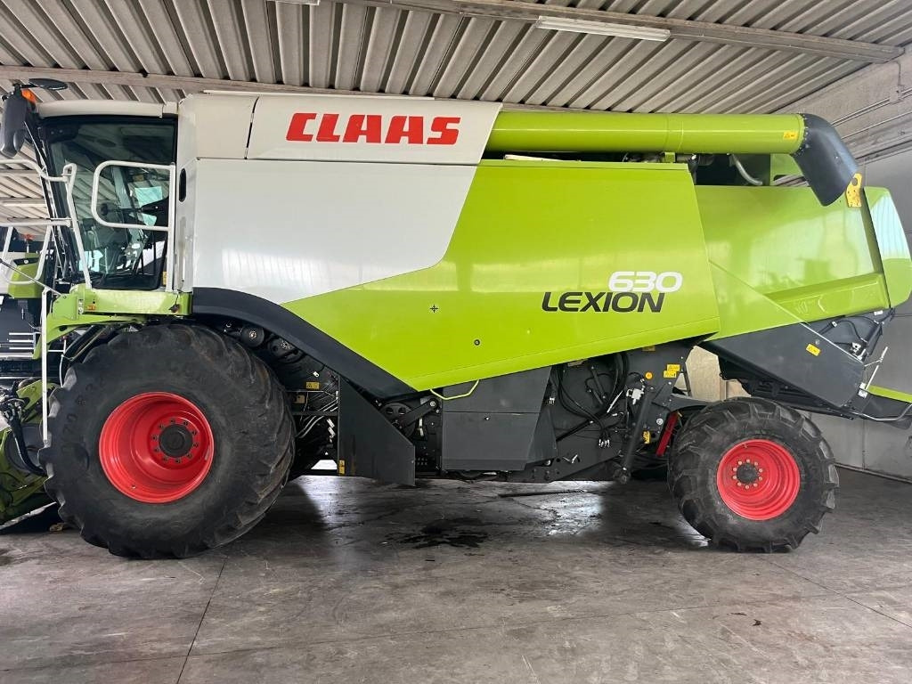 Claas Lexion 630 Montana - מקצרת קומבינה: תמונה 3 Claas Lexion 630 Montana - מקצרת קומבינה: תמונה 3