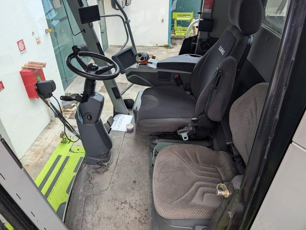 Claas Lexion 760 TT  - מקצרת קומבינה: תמונה 5 Claas Lexion 760 TT  - מקצרת קומבינה: תמונה 5