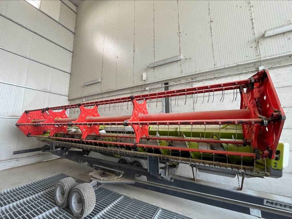 Claas Lexion 760 TT  - מקצרת קומבינה: תמונה 4 Claas Lexion 760 TT  - מקצרת קומבינה: תמונה 4