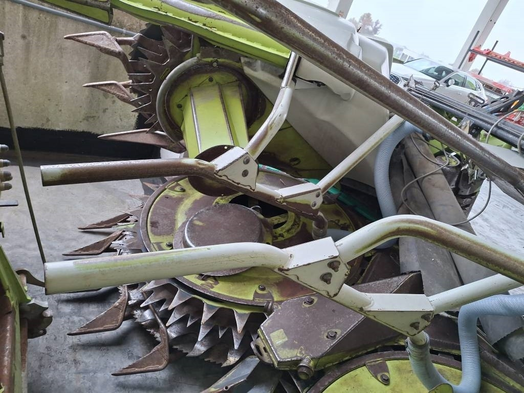 Claas Orbis 450 - ציוד חציר ומספוא: תמונה 4 Claas Orbis 450 - ציוד חציר ומספוא: תמונה 4
