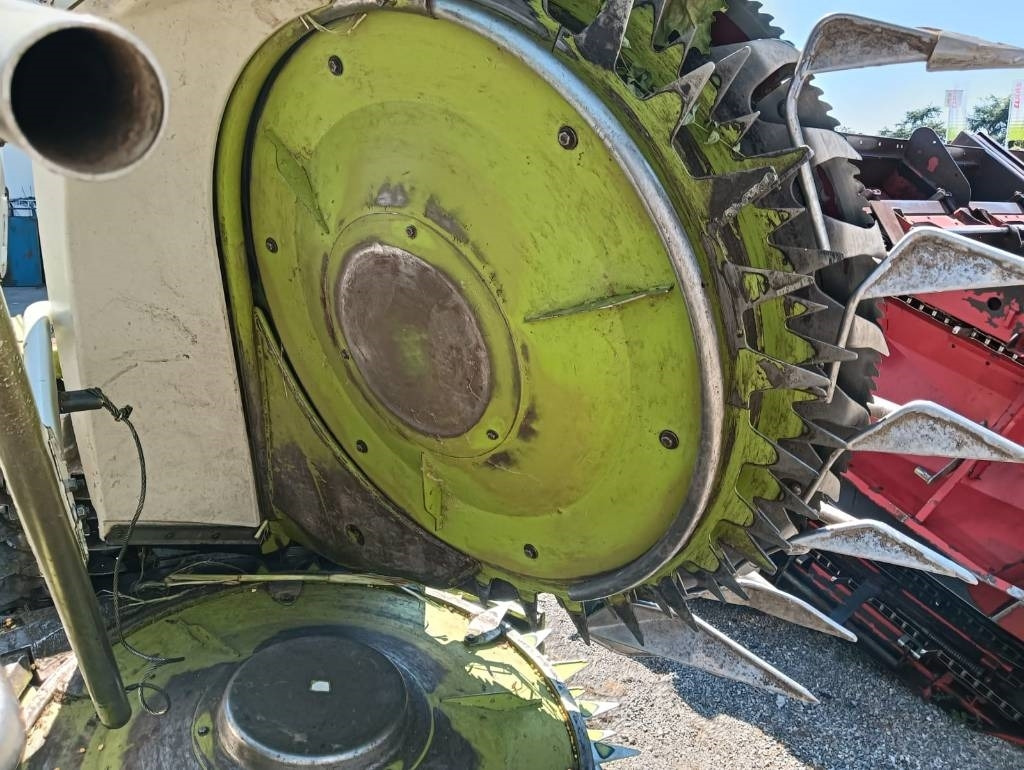 Claas Orbis 600 - ציוד חציר ומספוא: תמונה 3 Claas Orbis 600 - ציוד חציר ומספוא: תמונה 3