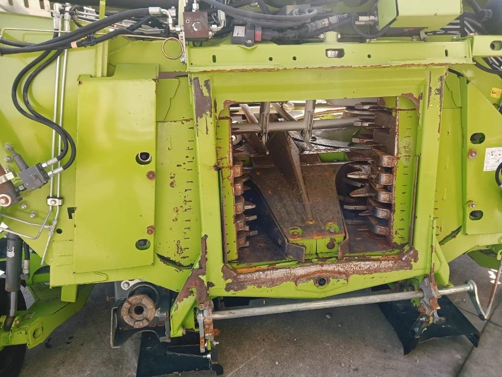 Claas Orbis 900 - ציוד חציר ומספוא: תמונה 5 Claas Orbis 900 - ציוד חציר ומספוא: תמונה 5