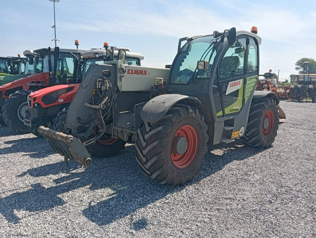 Claas Scorpion 9055 Vari Power - מפעיל טלסקופי: תמונה 1 Claas Scorpion 9055 Vari Power - מפעיל טלסקופי: תמונה 1