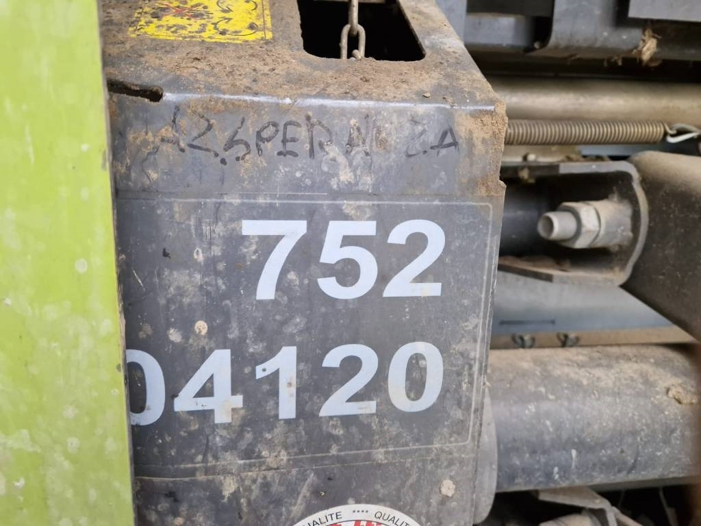 Claas VARIANT 380 PRO RF - מכונת צרור עגולה: תמונה 2 Claas VARIANT 380 PRO RF - מכונת צרור עגולה: תמונה 2