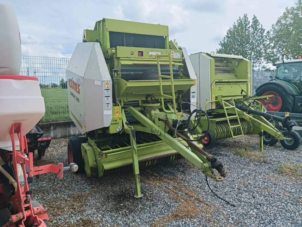 Claas Variant 280 - מכונת צרור עגולה: תמונה 1 Claas Variant 280 - מכונת צרור עגולה: תמונה 1