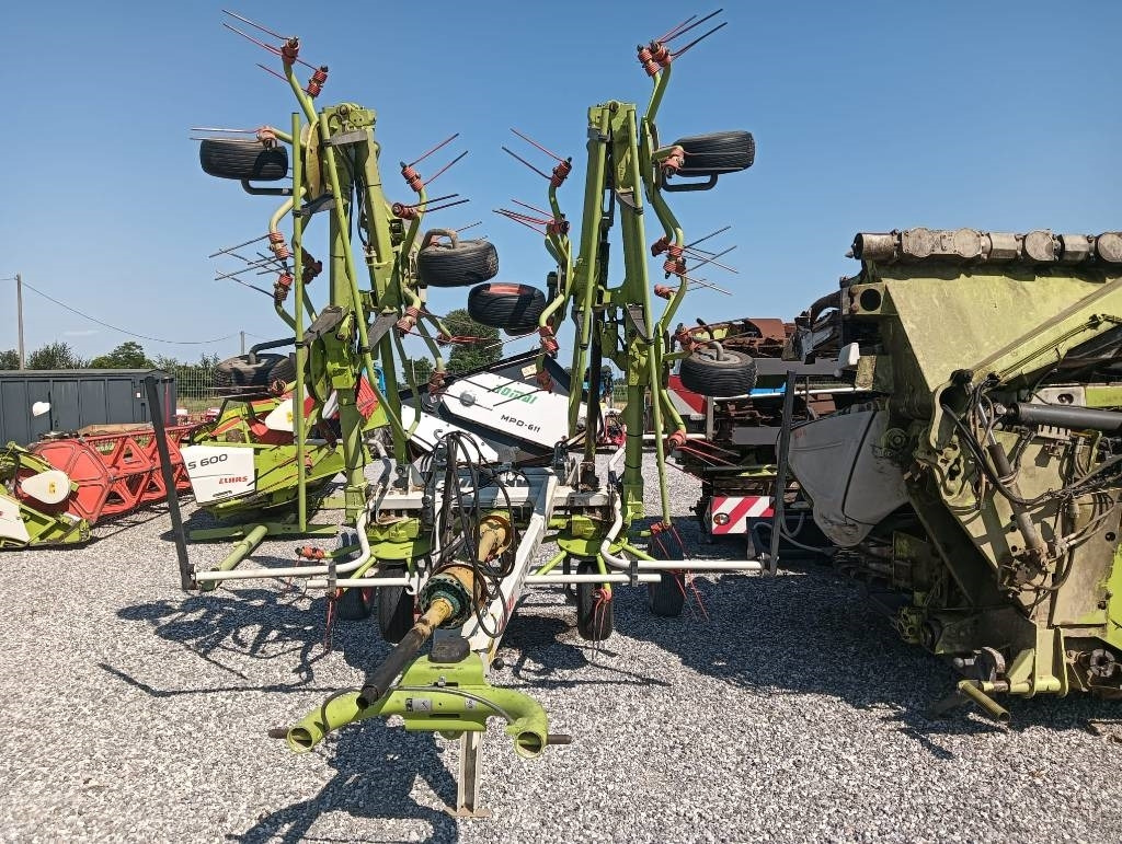 Claas Volto 900 T - גורף/ מגרפה: תמונה 1 Claas Volto 900 T - גורף/ מגרפה: תמונה 1
