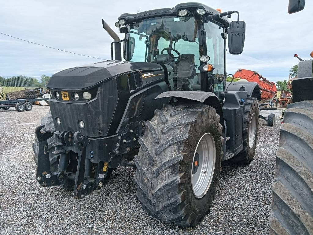 JCB Fastrac 4220 - טרקטור חקלאי: תמונה 3 JCB Fastrac 4220 - טרקטור חקלאי: תמונה 3