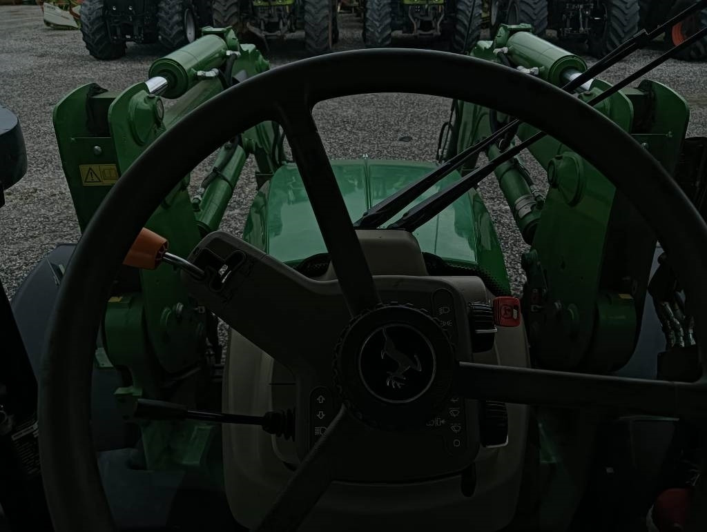 הַחכָּרָה John Deere 5125 R  John Deere 5125 R: תמונה 6