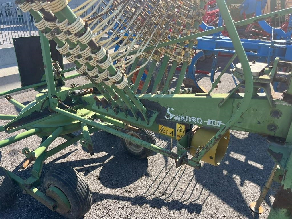 Krone SWADRO 385 - עוטף צרור: תמונה 4 Krone SWADRO 385 - עוטף צרור: תמונה 4