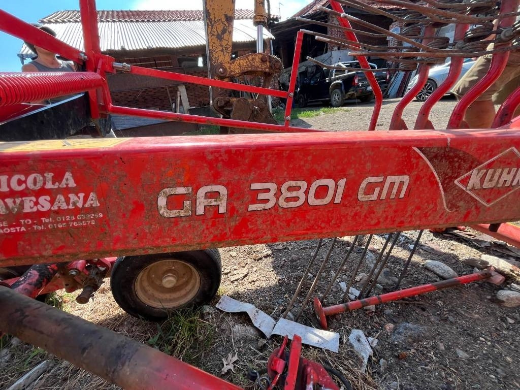 Kuhn GA3801 GM - גורף/ מגרפה: תמונה 4 Kuhn GA3801 GM - גורף/ מגרפה: תמונה 4