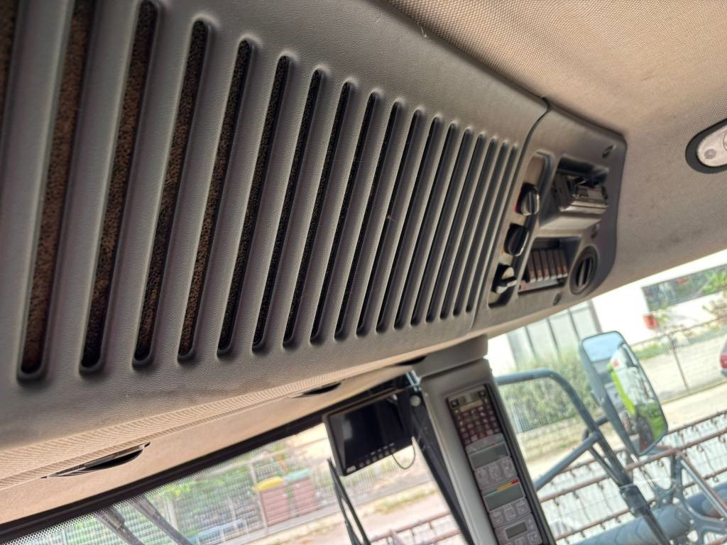 Laverda 5658 - מקצרת קומבינה: תמונה 3 Laverda 5658 - מקצרת קומבינה: תמונה 3