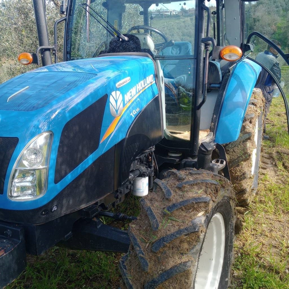 New Holland T 4.55 - טרקטור חקלאי: תמונה 5 New Holland T 4.55 - טרקטור חקלאי: תמונה 5