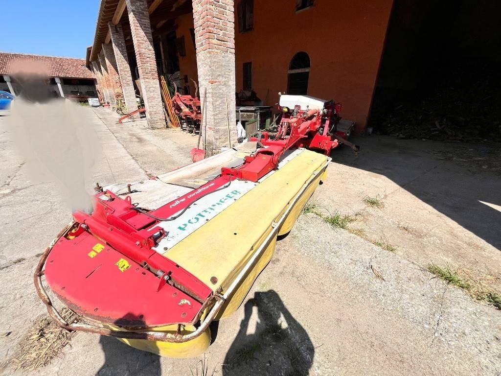 Pöttinger NOVACT X8 - מכסחה: תמונה 5 Pöttinger NOVACT X8 - מכסחה: תמונה 5