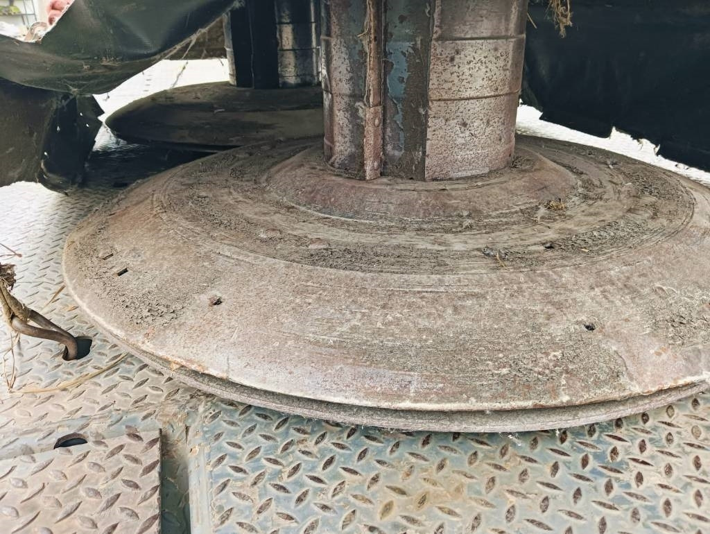 Vicon 230 F - מכסחה: תמונה 3 Vicon 230 F - מכסחה: תמונה 3