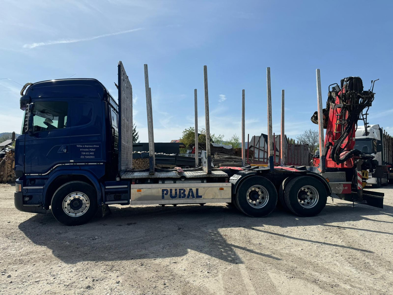 SCANIA R730 - משאית עץ, משאית מנוף: תמונה 2 SCANIA R730 - משאית עץ, משאית מנוף: תמונה 2