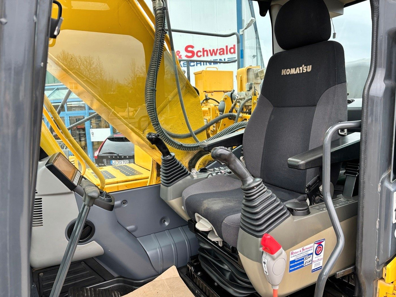 Komatsu HB215LC-3 - מחפר סורק: תמונה 4 Komatsu HB215LC-3 - מחפר סורק: תמונה 4