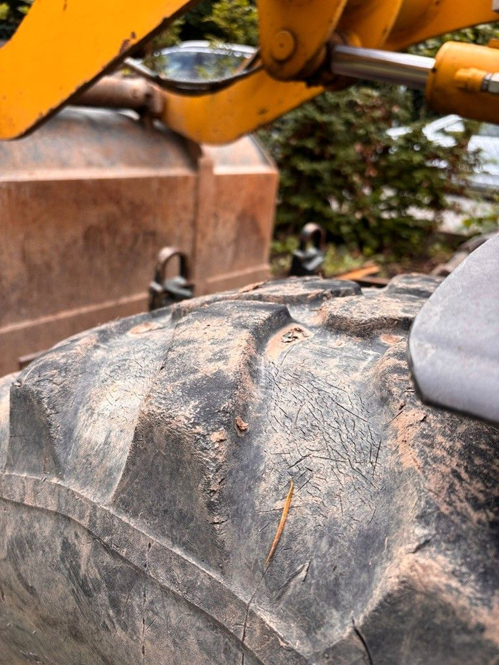 Komatsu WA70-7 - מעמיס גלגלים: תמונה 3 Komatsu WA70-7 - מעמיס גלגלים: תמונה 3