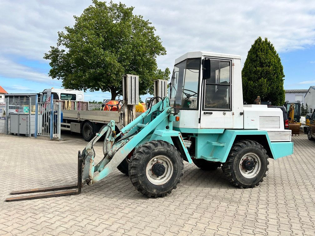 Schaeff SKL831 - מעמיס גלגלים: תמונה 1 Schaeff SKL831 - מעמיס גלגלים: תמונה 1