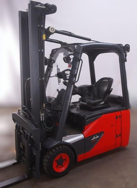 Fenwick E16 02 - מלגזה חשמלית: תמונה 1 Fenwick E16 02 - מלגזה חשמלית: תמונה 1