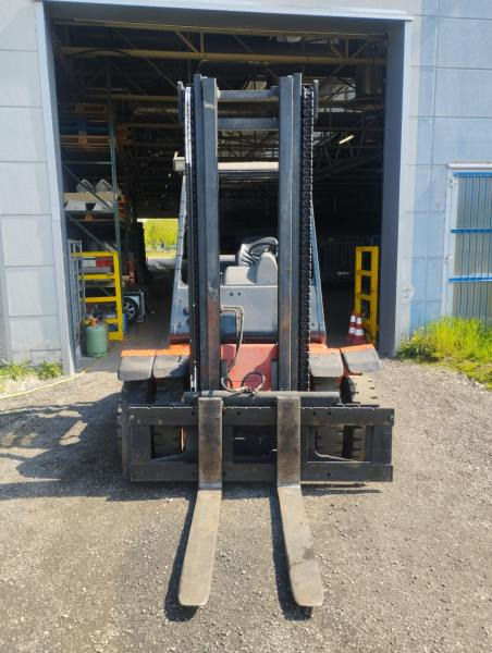 Fenwick H45T - מלגזת LPG: תמונה 5 Fenwick H45T - מלגזת LPG: תמונה 5