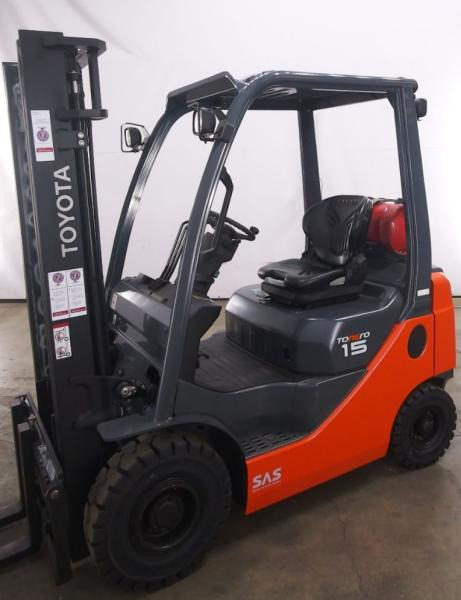 Toyota 8FGU15 - מלגזת LPG: תמונה 1 Toyota 8FGU15 - מלגזת LPG: תמונה 1