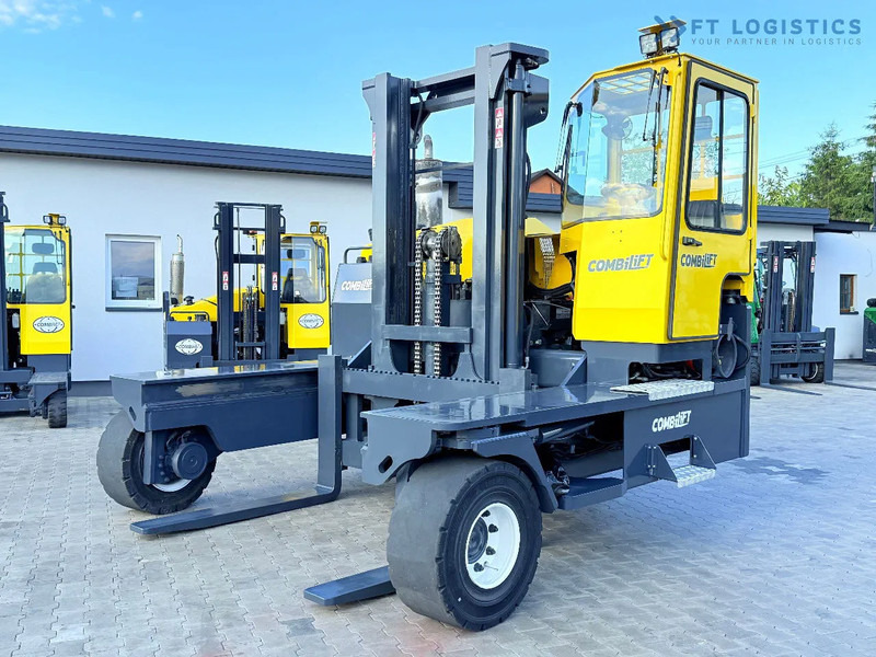Combilift C14000 / LPG GAS / DUPLEX 3600MM / FREE LIFT / FORK POSITIONER / 1500MM FORKS / LIKE NEW C14000 / LPG GAS / DUPLEX 3600MM / FREE - משאית הגעה ב-4 דרכים: תמונה 2 Combilift C14000 / LPG GAS / DUPLEX 3600MM / FREE LIFT / FORK POSITIONER / 1500MM FORKS / LIKE NEW C14000 / LPG GAS / DUPLEX 3600MM / FREE - משאית הגעה ב-4 דרכים: תמונה 2