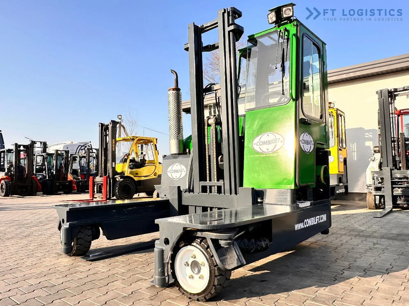 Combilift C3000 / DUPLEX / 4100MM / LPG / FREE LIFT / Like New C3000 / DUPLEX / 4100MM / LPG / FREE LIFT / Like New - משאית הגעה ב-4 דרכים: תמונה 5 Combilift C3000 / DUPLEX / 4100MM / LPG / FREE LIFT / Like New C3000 / DUPLEX / 4100MM / LPG / FREE LIFT / Like New - משאית הגעה ב-4 דרכים: תמונה 5