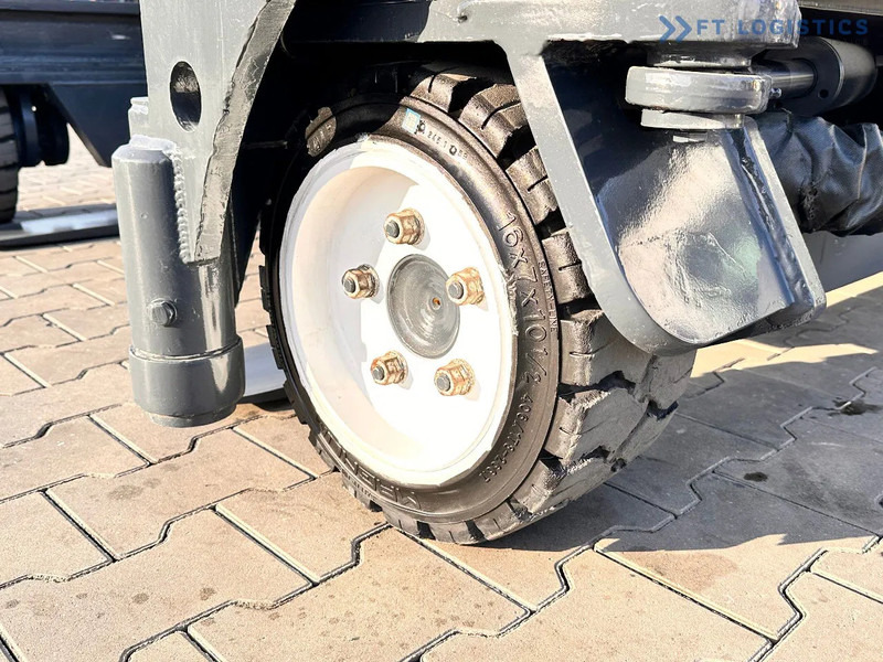 Combilift C3000 / DUPLEX / 4100MM / LPG / FREE LIFT / Like New C3000 / DUPLEX / 4100MM / LPG / FREE LIFT / Like New - משאית הגעה ב-4 דרכים: תמונה 4 Combilift C3000 / DUPLEX / 4100MM / LPG / FREE LIFT / Like New C3000 / DUPLEX / 4100MM / LPG / FREE LIFT / Like New - משאית הגעה ב-4 דרכים: תמונה 4