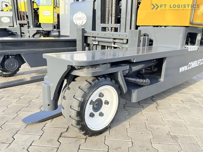 Combilift C3000 / GAS / DUPLEX 4500MM / ONLY 3096 HOURS / FORK SIDE SHIFT / FULL CABIN / EXCELLENT CONDITION / Wide range of four-way and - משאית הגעה ב-4 דרכים: תמונה 4 Combilift C3000 / GAS / DUPLEX 4500MM / ONLY 3096 HOURS / FORK SIDE SHIFT / FULL CABIN / EXCELLENT CONDITION / Wide range of four-way and - משאית הגעה ב-4 דרכים: תמונה 4