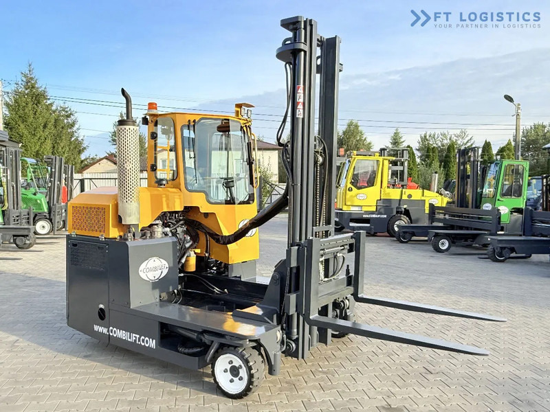 משאית הגעה ב-4 דרכים Combilift C3000 / GAS / DUPLEX 4500MM / ONLY 3096 HOURS / FORK SIDE SHIFT / FULL CABIN / EXCELLENT CONDITION / Wide range of four-way and: תמונה 20 משאית הגעה ב-4 דרכים Combilift C3000 / GAS / DUPLEX 4500MM / ONLY 3096 HOURS / FORK SIDE SHIFT / FULL CABIN / EXCELLENT CONDITION / Wide range of four-way and: תמונה 20