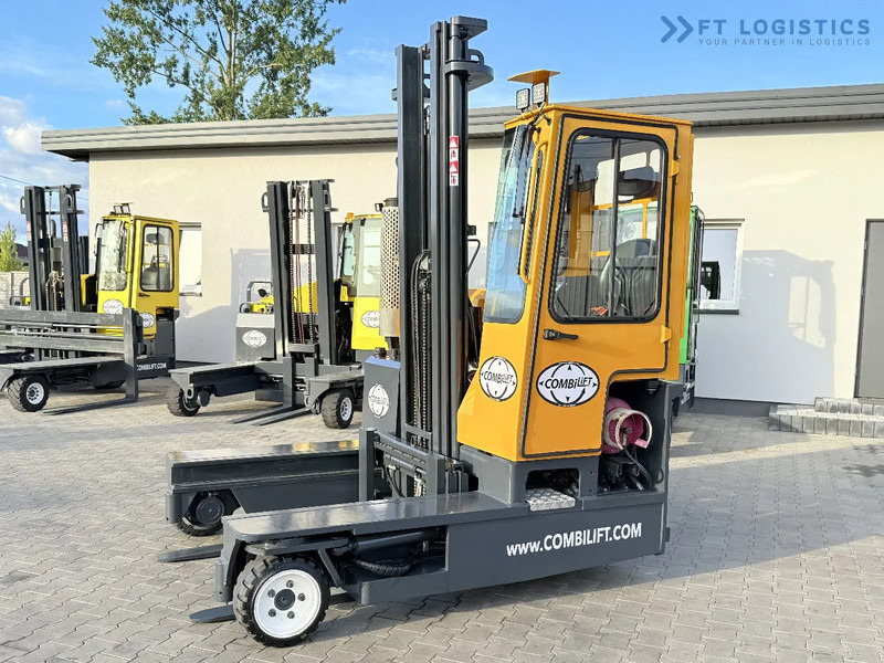 Combilift C3000 / GAS / DUPLEX 4500MM / ONLY 3096 HOURS / FORK SIDE SHIFT / FULL CABIN / EXCELLENT CONDITION / Wide range of four-way and - משאית הגעה ב-4 דרכים: תמונה 2 Combilift C3000 / GAS / DUPLEX 4500MM / ONLY 3096 HOURS / FORK SIDE SHIFT / FULL CABIN / EXCELLENT CONDITION / Wide range of four-way and - משאית הגעה ב-4 דרכים: תמונה 2
