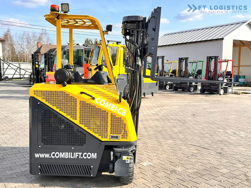 משאית הגעה ב-4 דרכים Combilift C3000CB / LPG / TRIPLEX / 4900MM / FREE LIFT / POSITIONER / LIKE NEW C3000CB / LPG / TRIPLEX / 4900MM / FREE LIFT / POSITIONER /: תמונה 17 משאית הגעה ב-4 דרכים Combilift C3000CB / LPG / TRIPLEX / 4900MM / FREE LIFT / POSITIONER / LIKE NEW C3000CB / LPG / TRIPLEX / 4900MM / FREE LIFT / POSITIONER /: תמונה 17