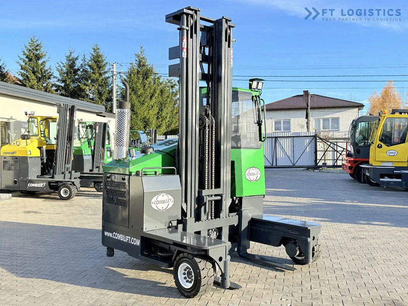 Combilift C4000 / GAS / TRIPLEX - 6900MM / FREE-LIFT / FULL CABIN C4000 / GAS / TRIPLEX - 6900MM / FREE-LIFT / FULL CABIN - משאית הגעה ב-4 דרכים: תמונה 5 Combilift C4000 / GAS / TRIPLEX - 6900MM / FREE-LIFT / FULL CABIN C4000 / GAS / TRIPLEX - 6900MM / FREE-LIFT / FULL CABIN - משאית הגעה ב-4 דרכים: תמונה 5