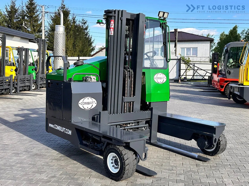 Combilift C4000 / TRIPLEX / 4900MM / LPG / FREE LIFT / FORK SHIFT / LIKE NEW C4000 / TRIPLEX / 4900MM / LPG / FREE LIFT / FORK SHIFT / LIK - משאית הגעה ב-4 דרכים: תמונה 4 Combilift C4000 / TRIPLEX / 4900MM / LPG / FREE LIFT / FORK SHIFT / LIKE NEW C4000 / TRIPLEX / 4900MM / LPG / FREE LIFT / FORK SHIFT / LIK - משאית הגעה ב-4 דרכים: תמונה 4