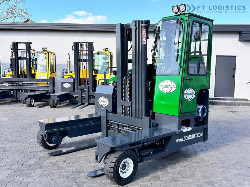 Combilift C4000 / TRIPLEX / 4900MM / LPG / FREE LIFT / FORK SHIFT / LIKE NEW C4000 / TRIPLEX / 4900MM / LPG / FREE LIFT / FORK SHIFT / LIK - משאית הגעה ב-4 דרכים: תמונה 3 Combilift C4000 / TRIPLEX / 4900MM / LPG / FREE LIFT / FORK SHIFT / LIKE NEW C4000 / TRIPLEX / 4900MM / LPG / FREE LIFT / FORK SHIFT / LIK - משאית הגעה ב-4 דרכים: תמונה 3