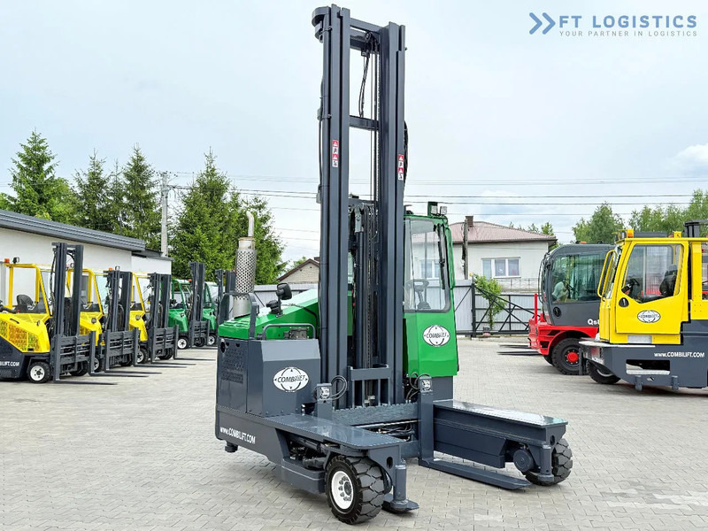 משאית הגעה ב-4 דרכים Combilift C4000 / TRIPLEX / 9300MM / FREE LIFT / POSITIONER / GAS / CABIN C4000 / TRIPLEX / 9300MM / FREE LIFT / POSITIONER / GAS / CABIN: תמונה 6 משאית הגעה ב-4 דרכים Combilift C4000 / TRIPLEX / 9300MM / FREE LIFT / POSITIONER / GAS / CABIN C4000 / TRIPLEX / 9300MM / FREE LIFT / POSITIONER / GAS / CABIN: תמונה 6