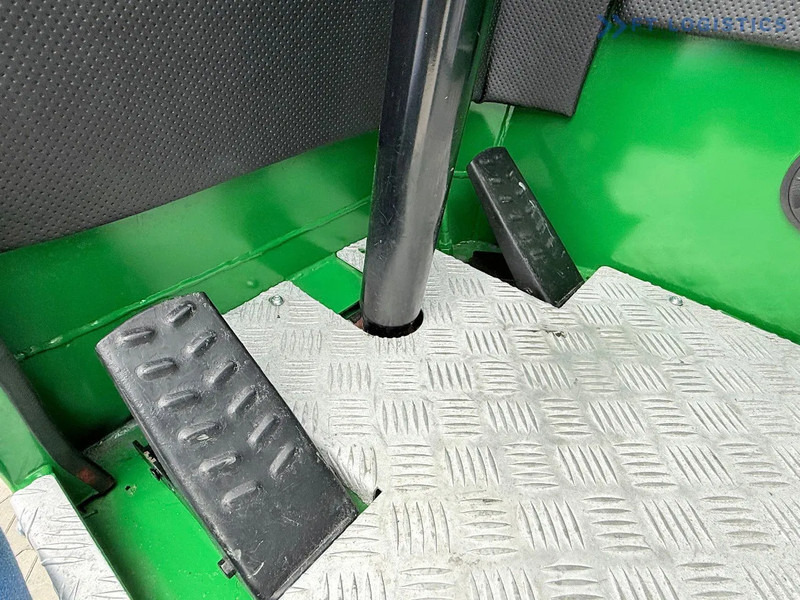 משאית הגעה ב-4 דרכים Combilift C4000 / TRIPLEX / 9300MM / FREE LIFT / POSITIONER / GAS / CABIN C4000 / TRIPLEX / 9300MM / FREE LIFT / POSITIONER / GAS / CABIN: תמונה 15 משאית הגעה ב-4 דרכים Combilift C4000 / TRIPLEX / 9300MM / FREE LIFT / POSITIONER / GAS / CABIN C4000 / TRIPLEX / 9300MM / FREE LIFT / POSITIONER / GAS / CABIN: תמונה 15