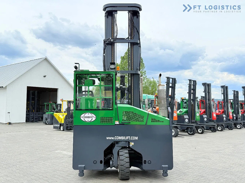 משאית הגעה ב-4 דרכים Combilift C4000 / TRIPLEX / 9300MM / FREE LIFT / POSITIONER / GAS / CABIN C4000 / TRIPLEX / 9300MM / FREE LIFT / POSITIONER / GAS / CABIN: תמונה 11 משאית הגעה ב-4 דרכים Combilift C4000 / TRIPLEX / 9300MM / FREE LIFT / POSITIONER / GAS / CABIN C4000 / TRIPLEX / 9300MM / FREE LIFT / POSITIONER / GAS / CABIN: תמונה 11