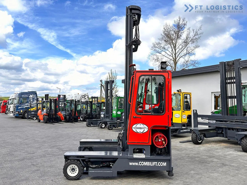 Combilift C4000 / TRIPLEX / 9300MM / FREE LIFT / POSITIONER / LPG / CABIN C4000 / TRIPLEX / 9300MM / FREE LIFT / POSITIONER / LPG / CABIN - משאית הגעה ב-4 דרכים: תמונה 4 Combilift C4000 / TRIPLEX / 9300MM / FREE LIFT / POSITIONER / LPG / CABIN C4000 / TRIPLEX / 9300MM / FREE LIFT / POSITIONER / LPG / CABIN - משאית הגעה ב-4 דרכים: תמונה 4