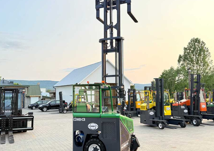 הַחכָּרָה  Combilift C4000CB / TRIPLEX - 5200MM / LPG / FREE LIFT / FORK POSITIONER / FORK SIDESHIFT / HEIGHT 2450MM / LIKE NEW Combilift C4000CB / TRIPLEX - 5200MM / LPG / FREE LIFT / FORK POSITIONER / FORK SIDESHIFT / HEIGHT 2450MM / LIKE NEW: תמונה 35