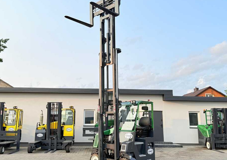 הַחכָּרָה  Combilift C4000CB / TRIPLEX - 5200MM / LPG / FREE LIFT / FORK POSITIONER / FORK SIDESHIFT / HEIGHT 2450MM / LIKE NEW Combilift C4000CB / TRIPLEX - 5200MM / LPG / FREE LIFT / FORK POSITIONER / FORK SIDESHIFT / HEIGHT 2450MM / LIKE NEW: תמונה 31