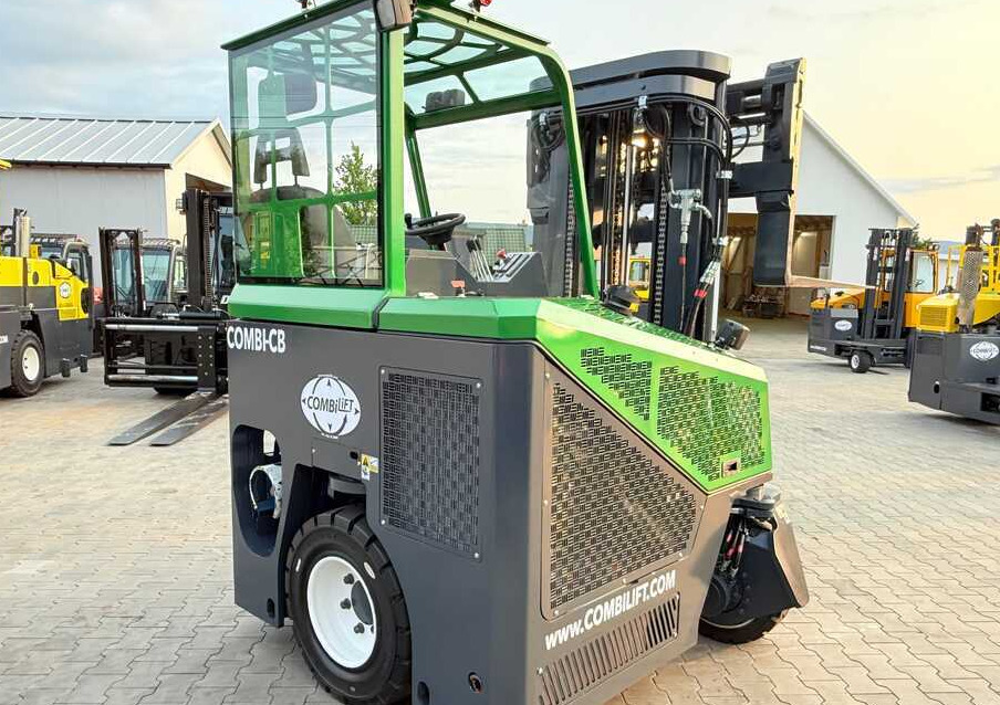 הַחכָּרָה  Combilift C4000CB / TRIPLEX - 5200MM / LPG / FREE LIFT / FORK POSITIONER / FORK SIDESHIFT / HEIGHT 2450MM / LIKE NEW Combilift C4000CB / TRIPLEX - 5200MM / LPG / FREE LIFT / FORK POSITIONER / FORK SIDESHIFT / HEIGHT 2450MM / LIKE NEW: תמונה 25