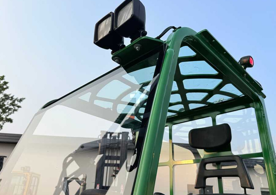 הַחכָּרָה  Combilift C4000CB / TRIPLEX - 5200MM / LPG / FREE LIFT / FORK POSITIONER / FORK SIDESHIFT / HEIGHT 2450MM / LIKE NEW Combilift C4000CB / TRIPLEX - 5200MM / LPG / FREE LIFT / FORK POSITIONER / FORK SIDESHIFT / HEIGHT 2450MM / LIKE NEW: תמונה 40